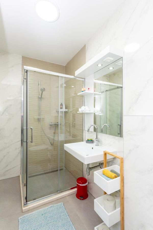 Rtina Appartements * Rtina