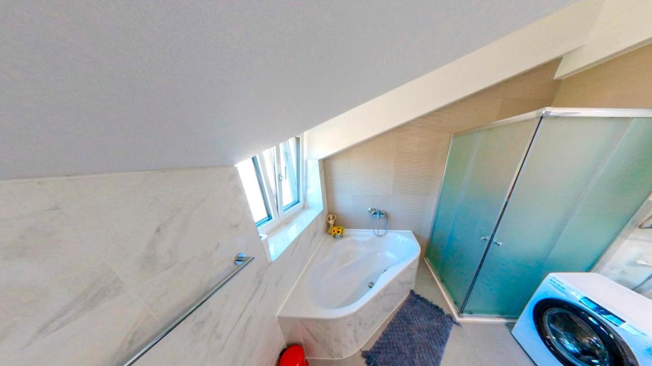Rtina Appartements *