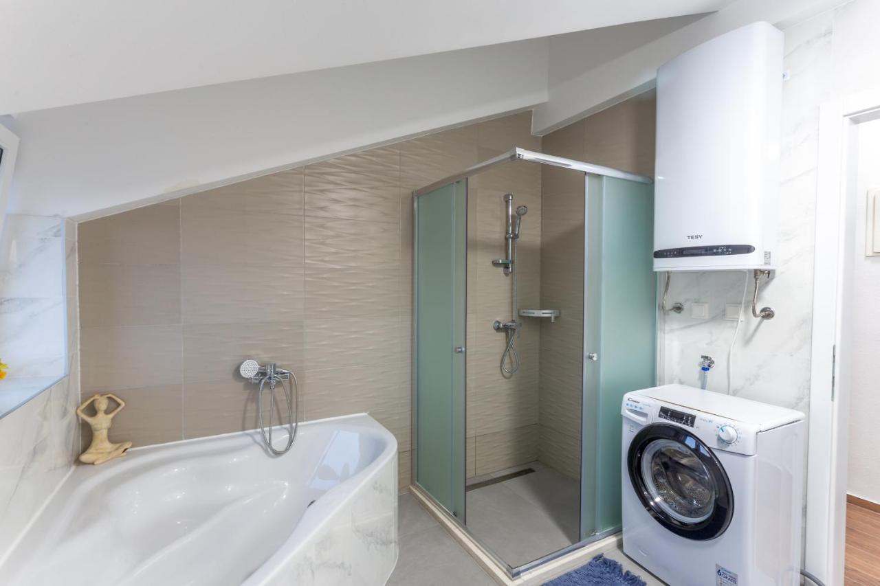 Rtina Appartements Appartamento Rtina